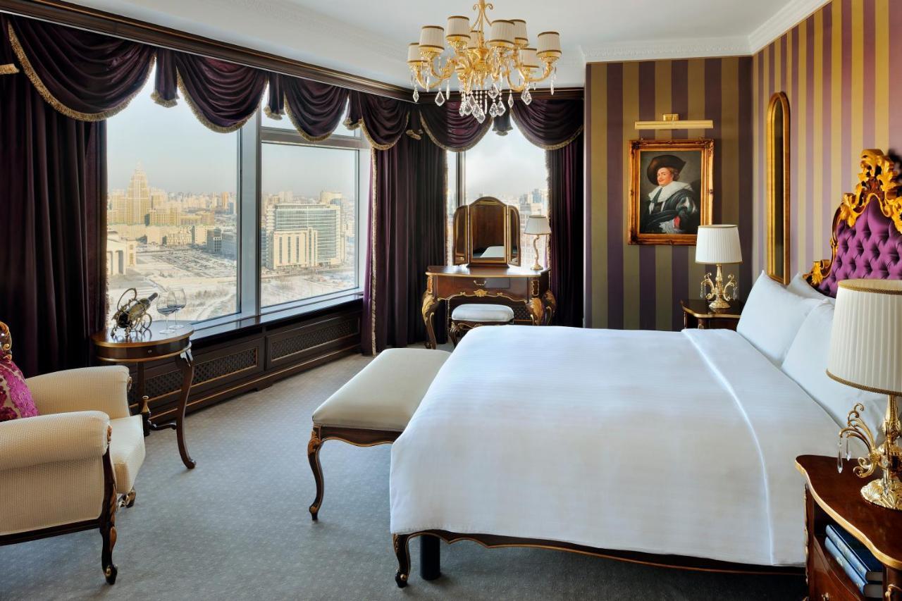 Saad Hotel Astana Extérieur photo A bedroom at the Four Seasons Hotel