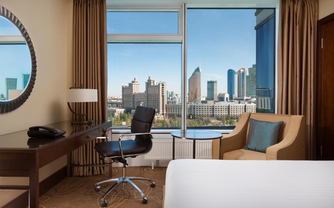 Saad Hotel Astana Extérieur photo A guest room at the JW Marriott Moscow Grand Hotel