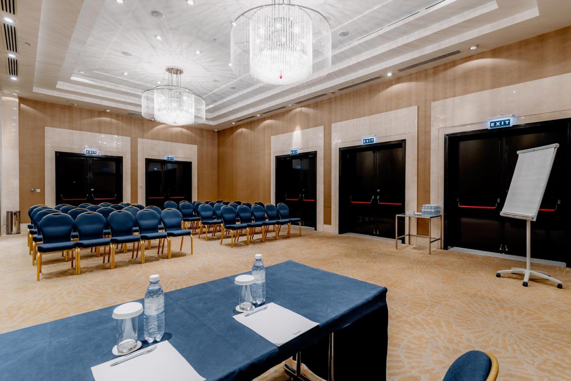Saad Hotel Astana Extérieur photo Meeting room